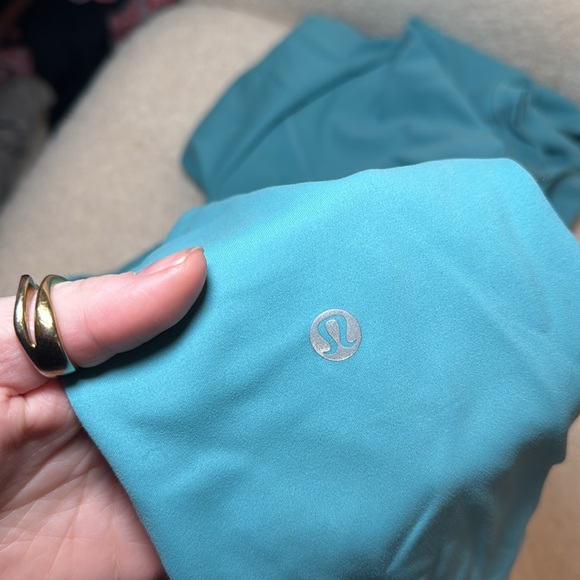 Lululemon Wunder Train High-Rise Crop 23"
Tidal Teal - Picture 7 of 7